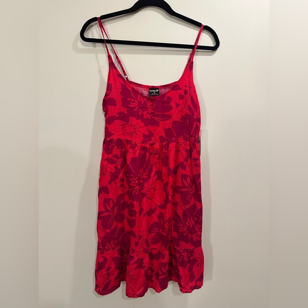 Hurley pink magenta floral flowy mini dress, NWT Medium, beach adjustable straps